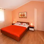 Family Friendly House With A Swimming Pool Mofardini, Istria - Sredisnja Istra - 20586 Mofardini