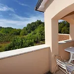 בית נופש Family Friendly House With A Swimming Pool Mofardini, Istria - Sredisnja Istra - 20586