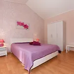 Family Friendly House With A Swimming Pool Mofardini, Istria - Sredisnja Istra - 20586 *