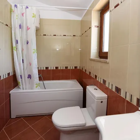 Family Friendly House With A Swimming Pool Mofardini, Istria - Sredisnja Istra - 20586 Mofardini