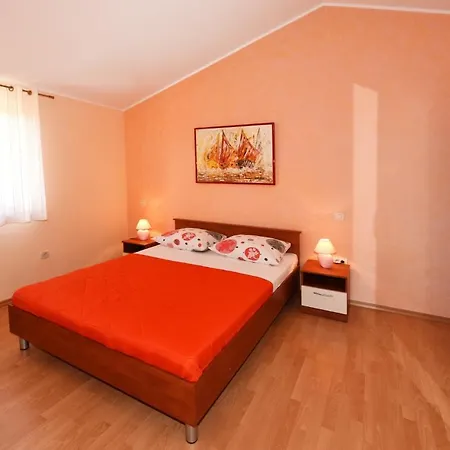 Family Friendly House With A Swimming Pool Mofardini, Istria - Sredisnja Istra - 20586 Mofardini