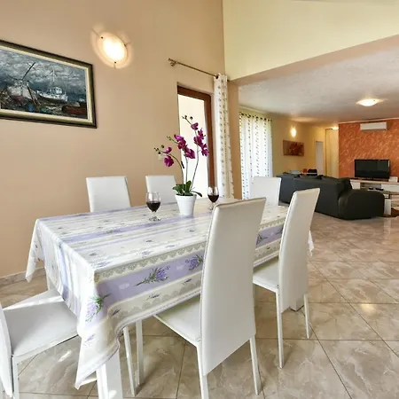 Family Friendly House With A Swimming Pool Mofardini, Istria - Sredisnja Istra - 20586 *