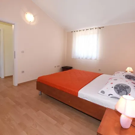 Family Friendly House With A Swimming Pool Mofardini, Istria - Sredisnja Istra - 20586 Mofardini