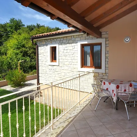 בית נופש Family Friendly House With A Swimming Pool Mofardini, Istria - Sredisnja Istra - 20586